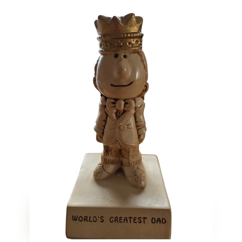 World’s Greatest Mom & Dad Figurines Set Vintage Resin Trophy Parents Gift Decor